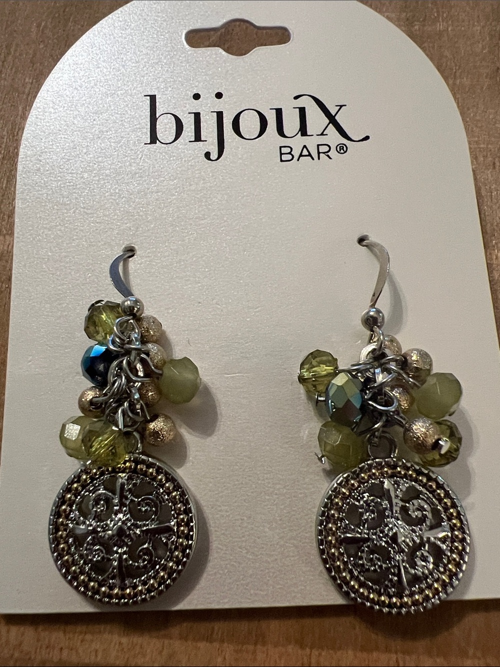 3/$18 Bijoux Bar Olive Green Cluster Drop Earrings Lot 383